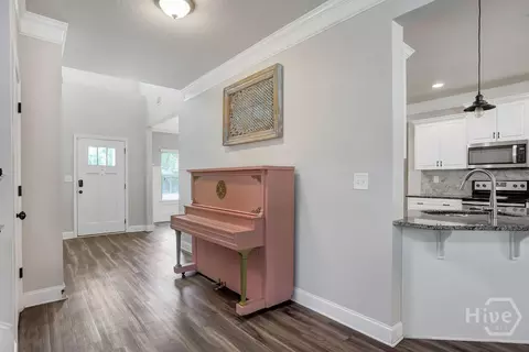 Entry Way - 103 Summer Station Dr, Guyton, GA 31312 photo 2 of 7