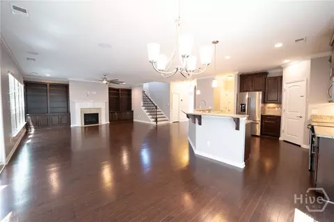 Living - 65 Melody Dr, Pooler, GA 31322 photo 5 of 10