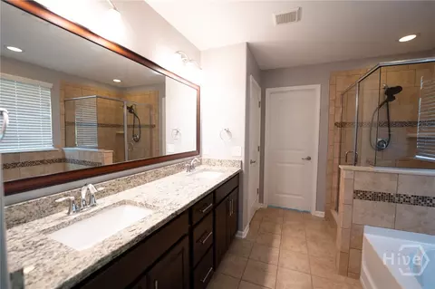 Bath - 65 Melody Dr, Pooler, GA 31322 photo 1 of 3