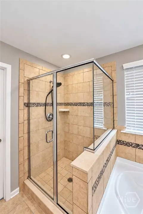 Bath - 65 Melody Dr, Pooler, GA 31322 photo 3 of 10