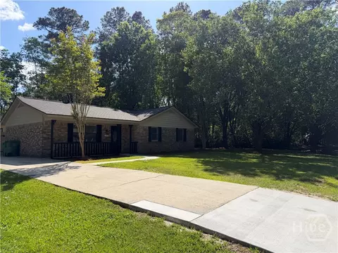 Exterior - 215 Pinecrest Pl, Pooler, GA 31322 photo 9 of 9