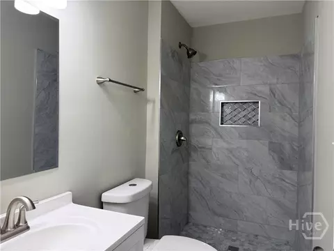 Bath - 215 Pinecrest Pl, Pooler, GA 31322 photo 1 of 2