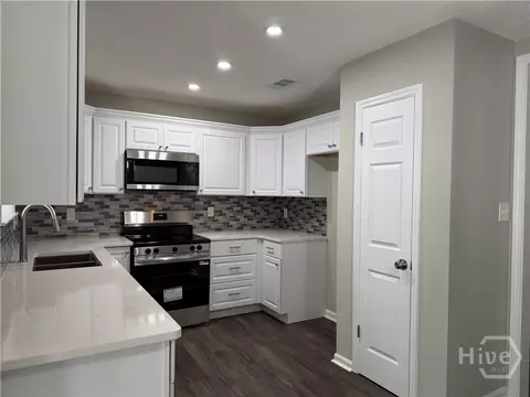 Kitchen - 215 Pinecrest Pl, Pooler, GA 31322 photo 2 of 3