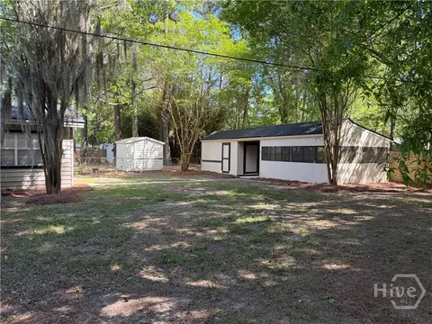 Exterior - 215 Pinecrest Pl, Pooler, GA 31322 photo 1 of 9