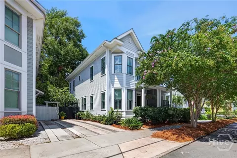 2315 Barnard St, Savannah, GA 31401
