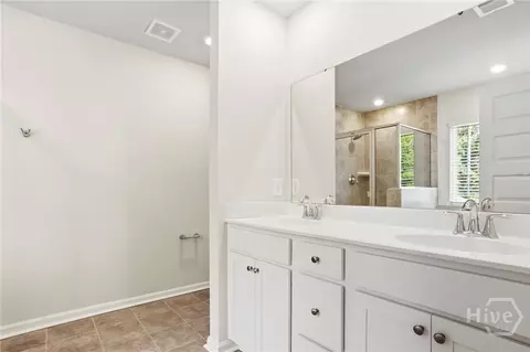 Bath - 136 Binscombe Ln, Pooler, GA 31322 photo 1 of 3