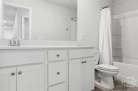 Bath - 136 Binscombe Ln, Pooler, GA 31322 photo 3 of 3