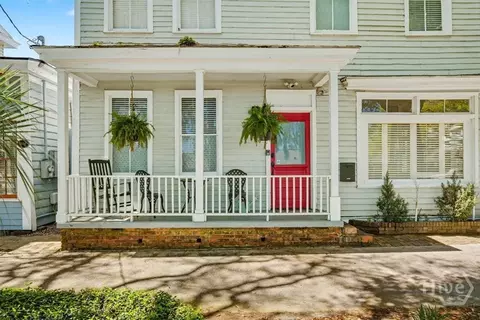 Exterior - 341 E Broad St, Savannah, GA 31401 photo 3 of 10