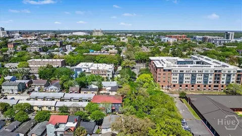 View/Area - 341 E Broad St, Savannah, GA 31401 photo 2 of 2
