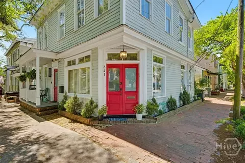 341 E Broad St, Savannah, GA 31401