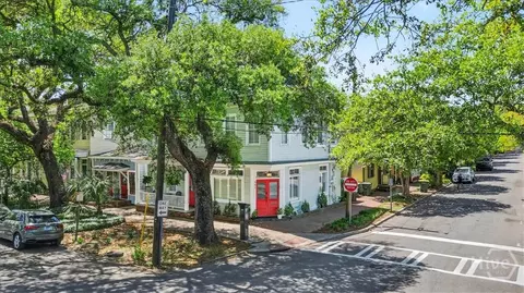 Exterior - 341 E Broad St, Savannah, GA 31401 photo 10 of 10