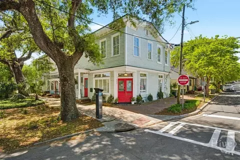 Exterior - 341 E Broad St, Savannah, GA 31401 photo 9 of 10