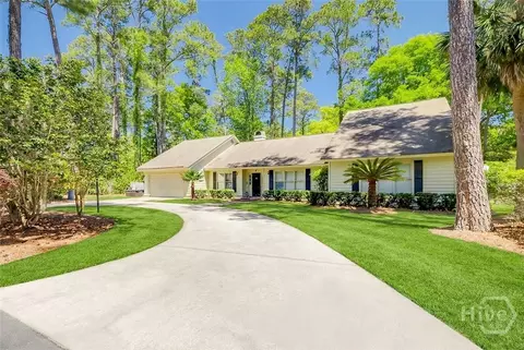 2 Thibault Ln, Savannah, GA 31411