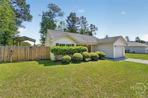Exterior - 102 Sand Pine Ct, Springfield, GA 31329 photo 3 of 8