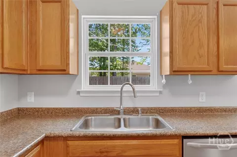 Kitchen - 102 Sand Pine Ct, Springfield, GA 31329 photo 4 of 4