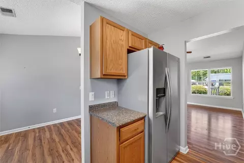 Kitchen - 102 Sand Pine Ct, Springfield, GA 31329 photo 2 of 4