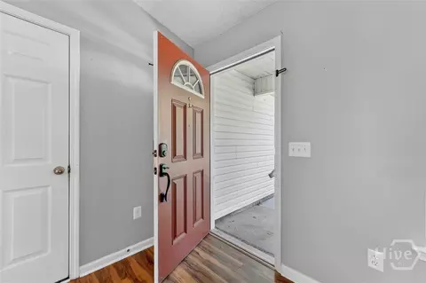 Entry Way - 102 Sand Pine Ct, Springfield, GA 31329 photo 1 of 1