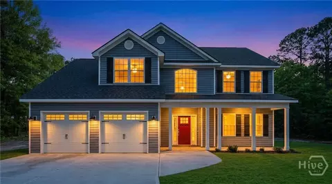 65 Plantation Rd, Midway, GA 31320