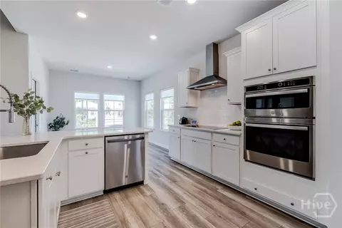 Kitchen - 153 Binscombe Ln, Pooler, GA 31322 photo 3 of 5