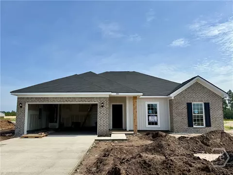 382 Quail Run Way SE, Allenhurst, GA 31301
