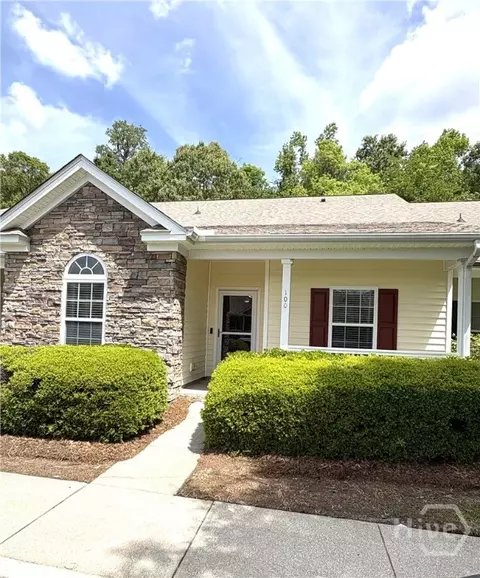 100 Travertine Cir, Savannah, GA 31419