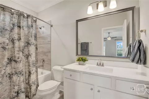 Bath - 116 Como Dr, Pooler, GA 31322 photo 3 of 4