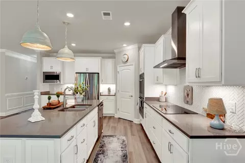 Kitchen - 116 Como Dr, Pooler, GA 31322 photo 2 of 2