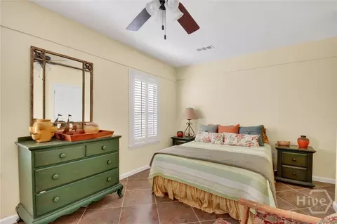 Bedroom - 3207 Center St, Thunderbolt, GA 31404 photo 10 of 13