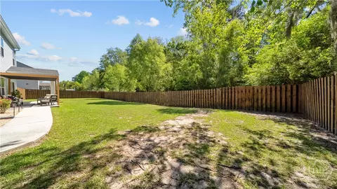 Exterior - 104 Summer Station Dr, Guyton, GA 31312 photo 4 of 6