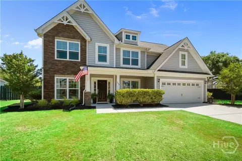 240 Kingswood Dr, Richmond Hill, GA 31324
