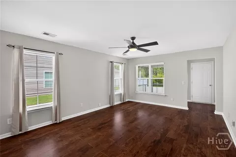 Living - 68 Westbourne Way, Savannah, GA 31407 photo 2 of 2