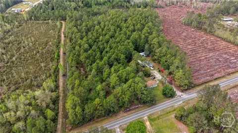 476 Cypress Bay Loop Rd, Ellabell, GA 31308