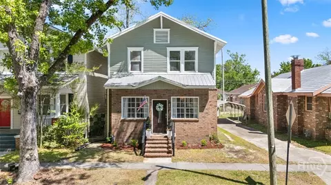 858 E 35th St, Savannah, GA 31401