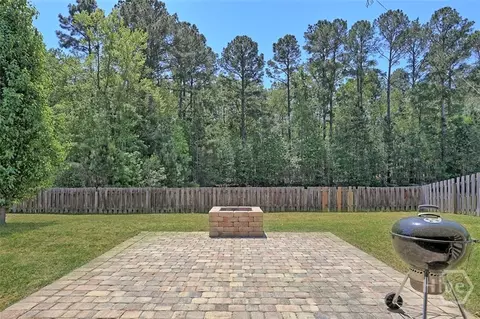 Exterior - 192 Willow Point Cir, Savannah, GA 31407 photo 3 of 7