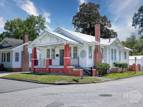 1301 E 38th St, Savannah, GA 31404