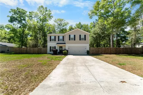 297 Sunrise Cir, Midway, GA 31320
