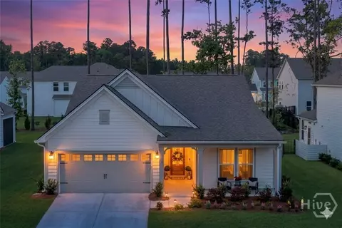 72 Mcrorrie Dr, Richmond Hill, GA 31324