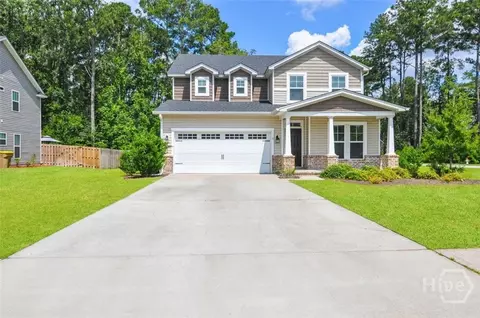 8 Lonnie Dr, Richmond Hill, GA 31324