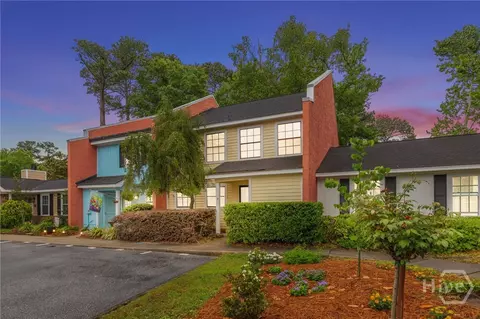 3 Navigator Ln, Savannah, GA 31410