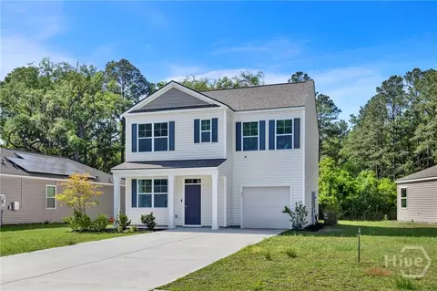 33 Dusky Ct, Hinesville, GA 31313