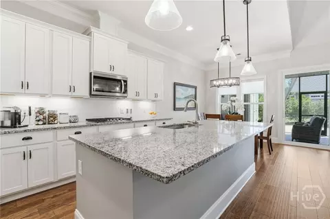 Kitchen - 25 Golf Dr, Pooler, GA 31322 photo 4 of 4