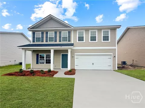135 Pitchline Dr, Hinesville, GA 31313