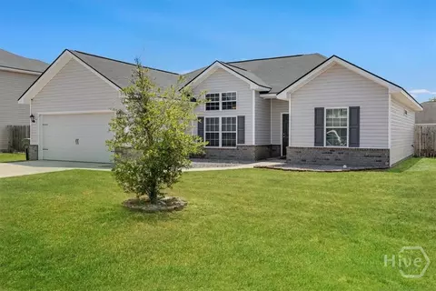 703 Burke Dr, Hinesville, GA 31313