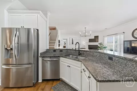 Kitchen - 132 Greystone Dr, Guyton, GA 31312 photo 3 of 5
