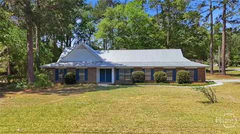 9 Northlake Dr, Statesboro, GA 30458