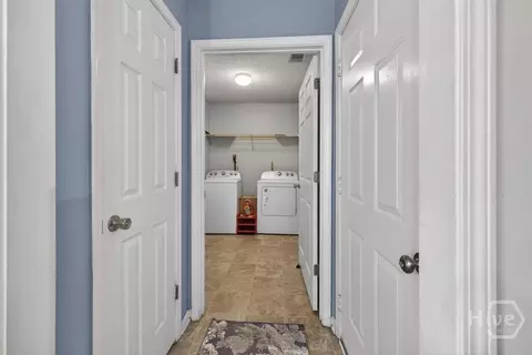 Entry Way - 212 Longleaf Cir, Pooler, GA 31322 photo 2 of 2
