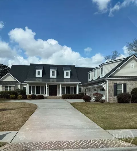 15 Grand Lake Cir, Savannah, GA 31405