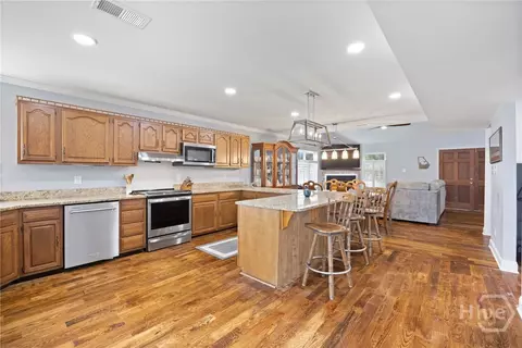 Kitchen - 95 Circle Dr, Midway, GA 31320 photo 2 of 2