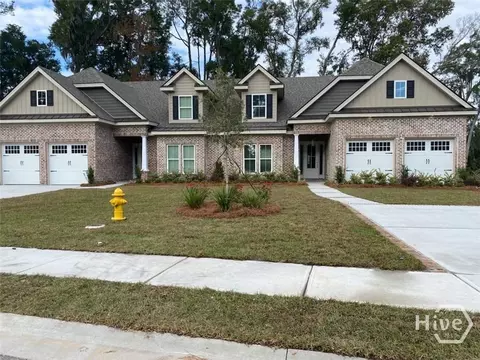 112 B Hope Ln, Savannah, GA 31406