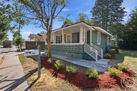 305 Treat Ave, Savannah, GA 31404